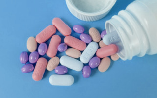news-zvi-hayouka-resistance-to-antibiotics-via-peptide-cocktails.jpg