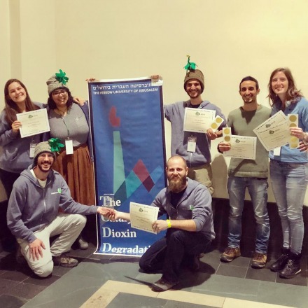 Faculty Team Wins at iGem 